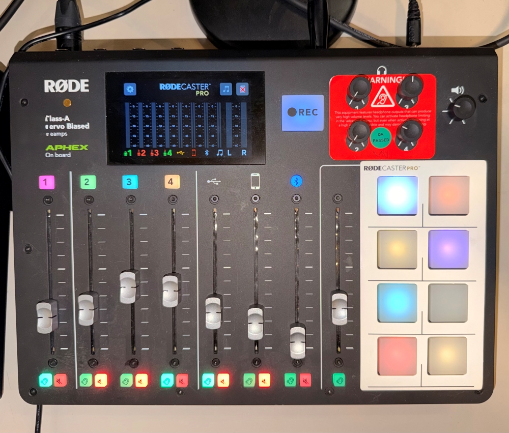 RODE CASTER pro